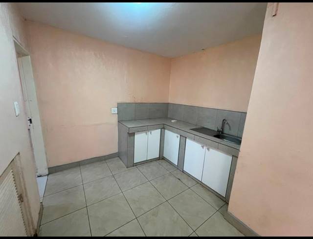 2 BEDROOM PROPERTY TO RENT IN LAUDIUM